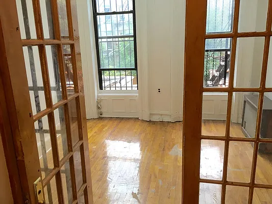 Rented by Fifth & Forever LLC | media 13