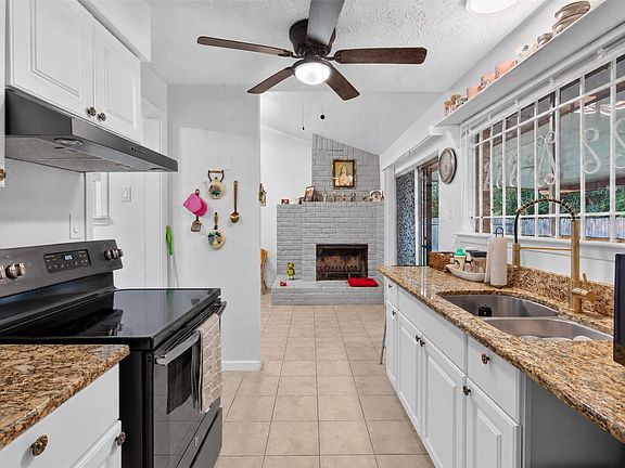 2nd image of 12631 Fern Forest Dr