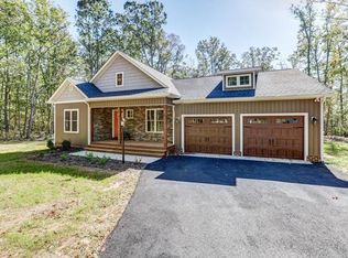 2339 Old Church Rd, Powhatan, VA 23139