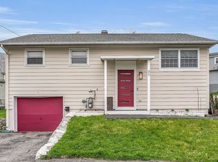 85 Arlene Rd, Lowell, MA 01851