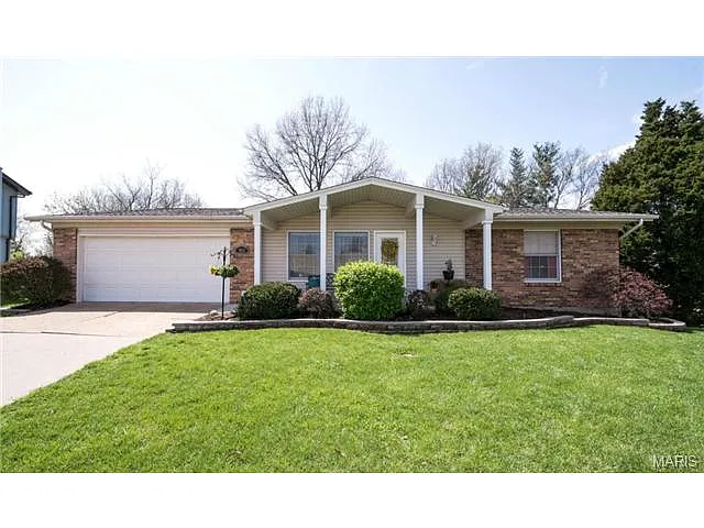 4956 Theiss Meadows Dr photo 1