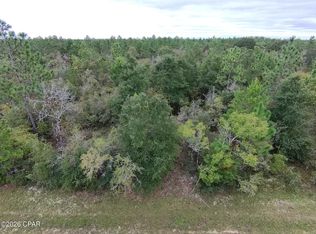 5 Maywood St, Chipley, FL 32428
