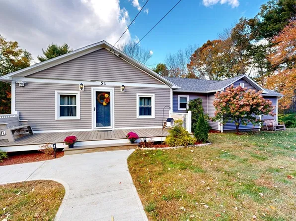 51 Warren Rd, Brimfield, MA 01010