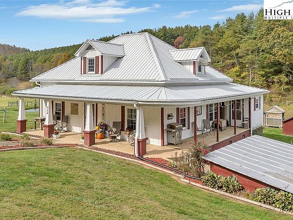 24th image of this home