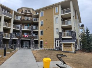 3670 139th Ave NW #201, Edmonton, AB T5Y3N5