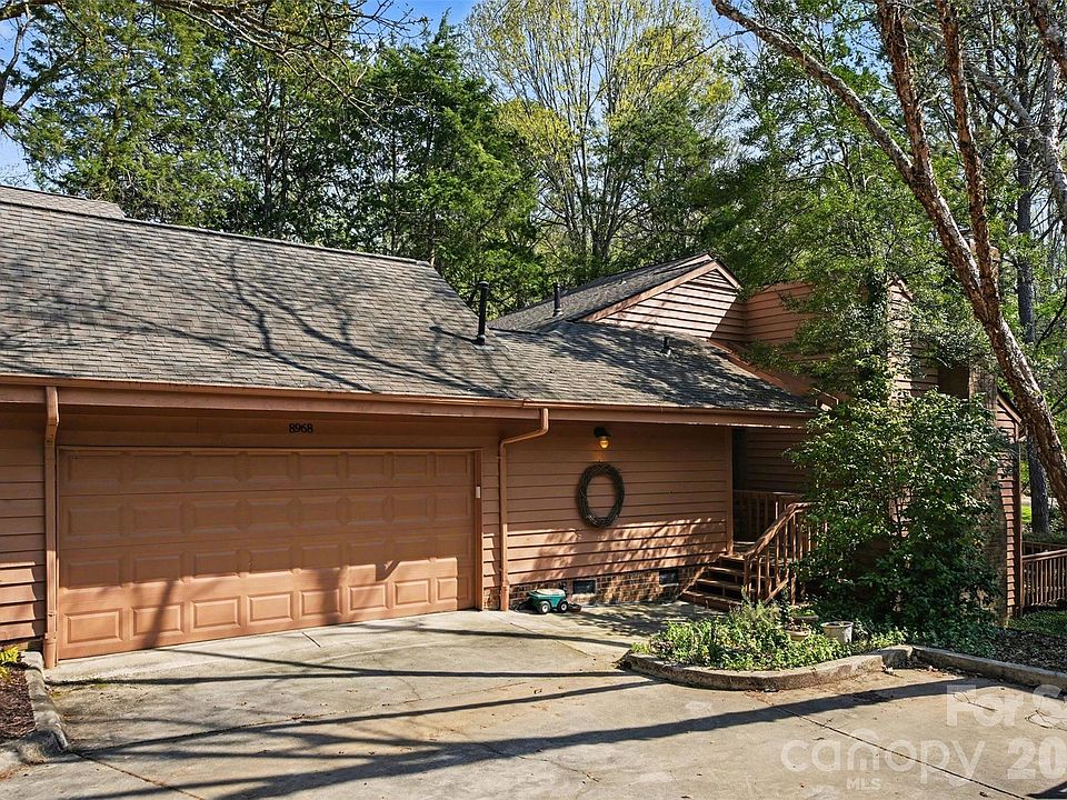 1st image of 8968 Saint Croix Ln
