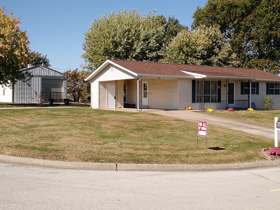 Corner view of home