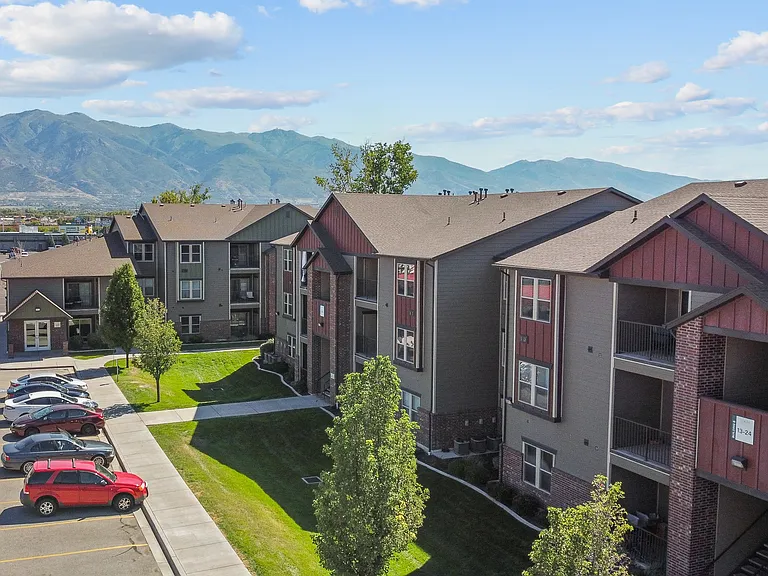 SITE Layton — Photo 37