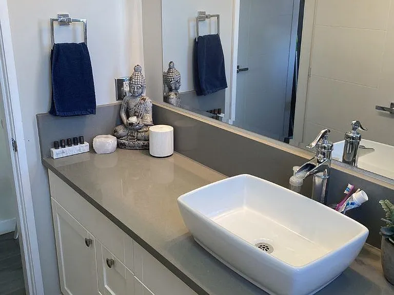 130 Lonsdale Ave #101 — Photo 14