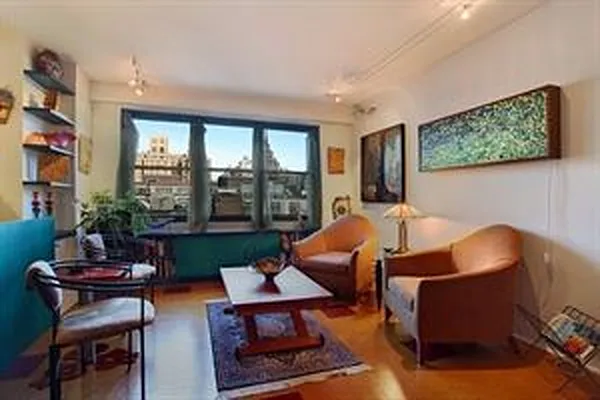 Sold by Douglas Elliman | media 20