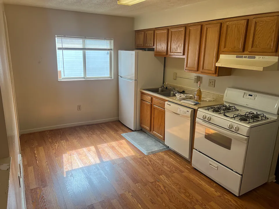 2412 Larkins Way #2