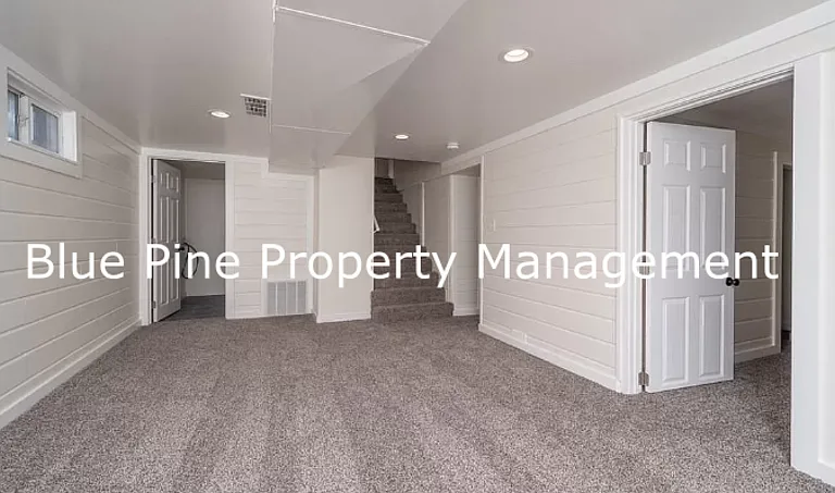 375 W 18th St — Photo 9
