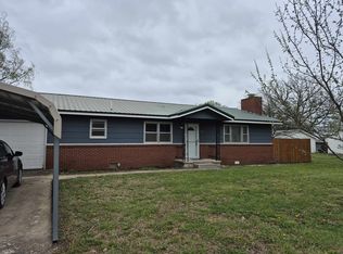 529 N Cedar St, Moran, KS 66755