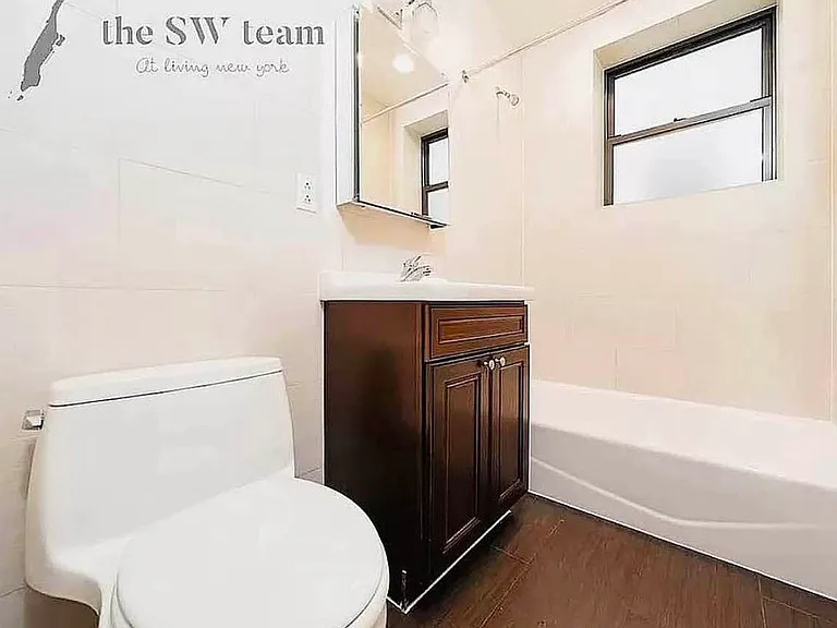 78 Manhattan Ave #4C — Photo 4