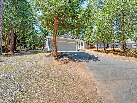 3rd image of 5564 Sierra Springs Dr