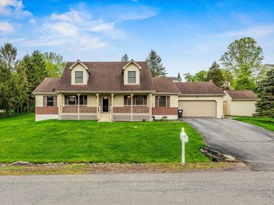 225 Northpark Dr W, East Stroudsburg, PA, 18302