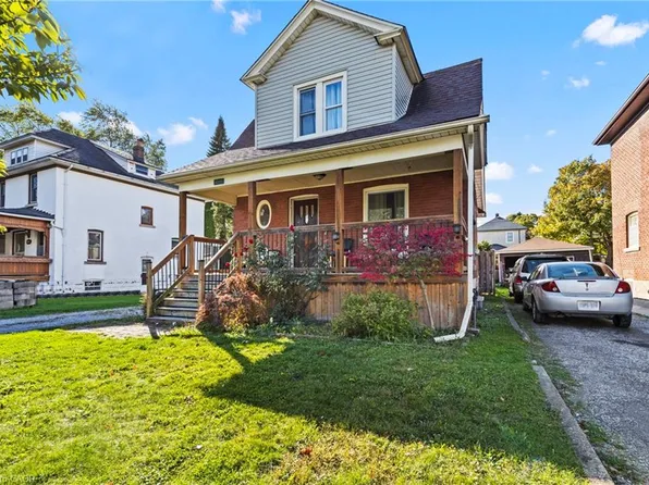 4541 4th Ave, Niagara Falls, ON L2E 4N5