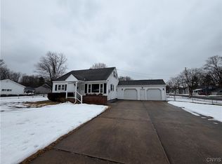 501 Rockhaven Rd, Utica, NY 13502