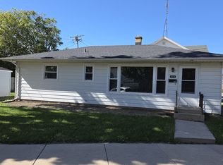 1914 Kearney Ave, Racine, WI 53403