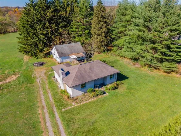 202 Howes Run Rd, Sarver, PA 16055