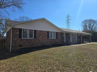 217 Convair Dr, Spartanburg, SC 29301