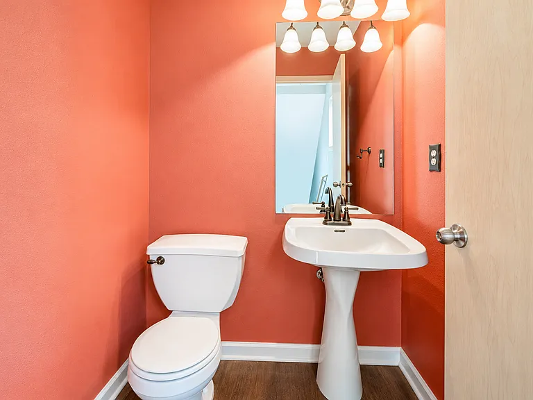 5622 Fauntleroy Way SW #B — Photo 19