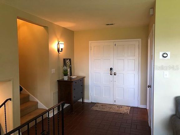 5th image of 102 Highland Ct