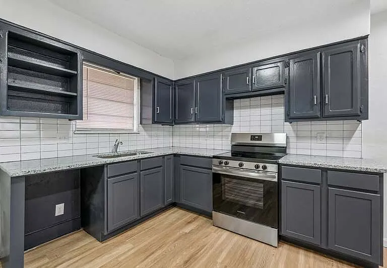 601 N Idaho Ave — Photo 2