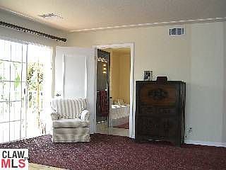 5th image of 725 N Stanley Ave