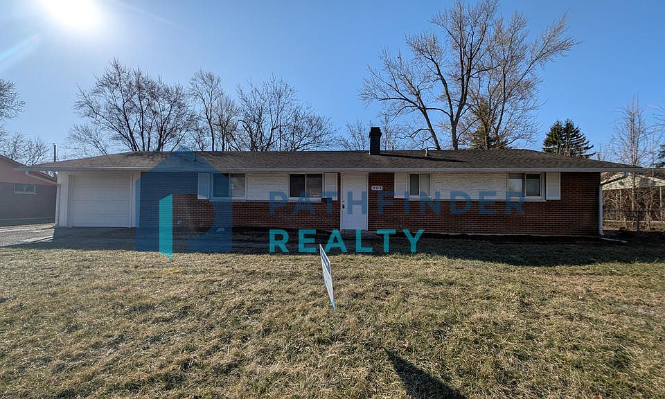 1st image of 804 Mapleside Dr