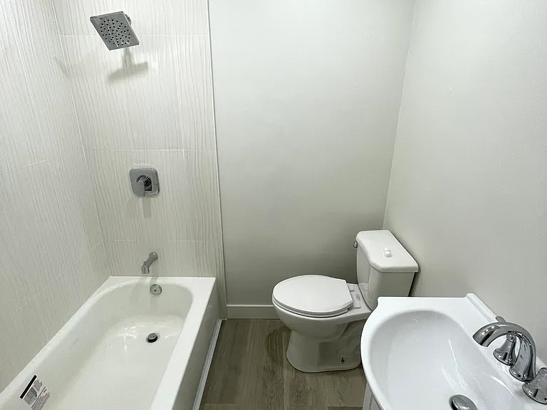 5219 E Ocean Blvd #1 — Photo 4
