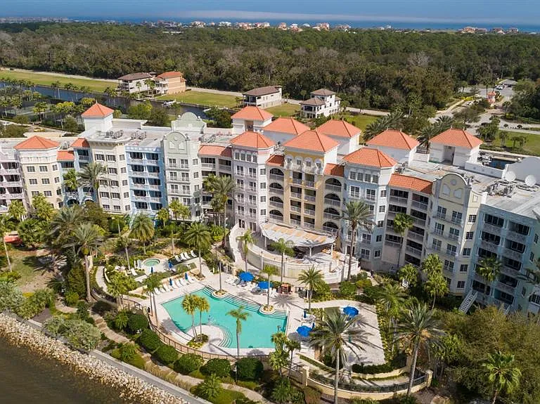 102 Yacht Harbor Dr #264 — Photo 2