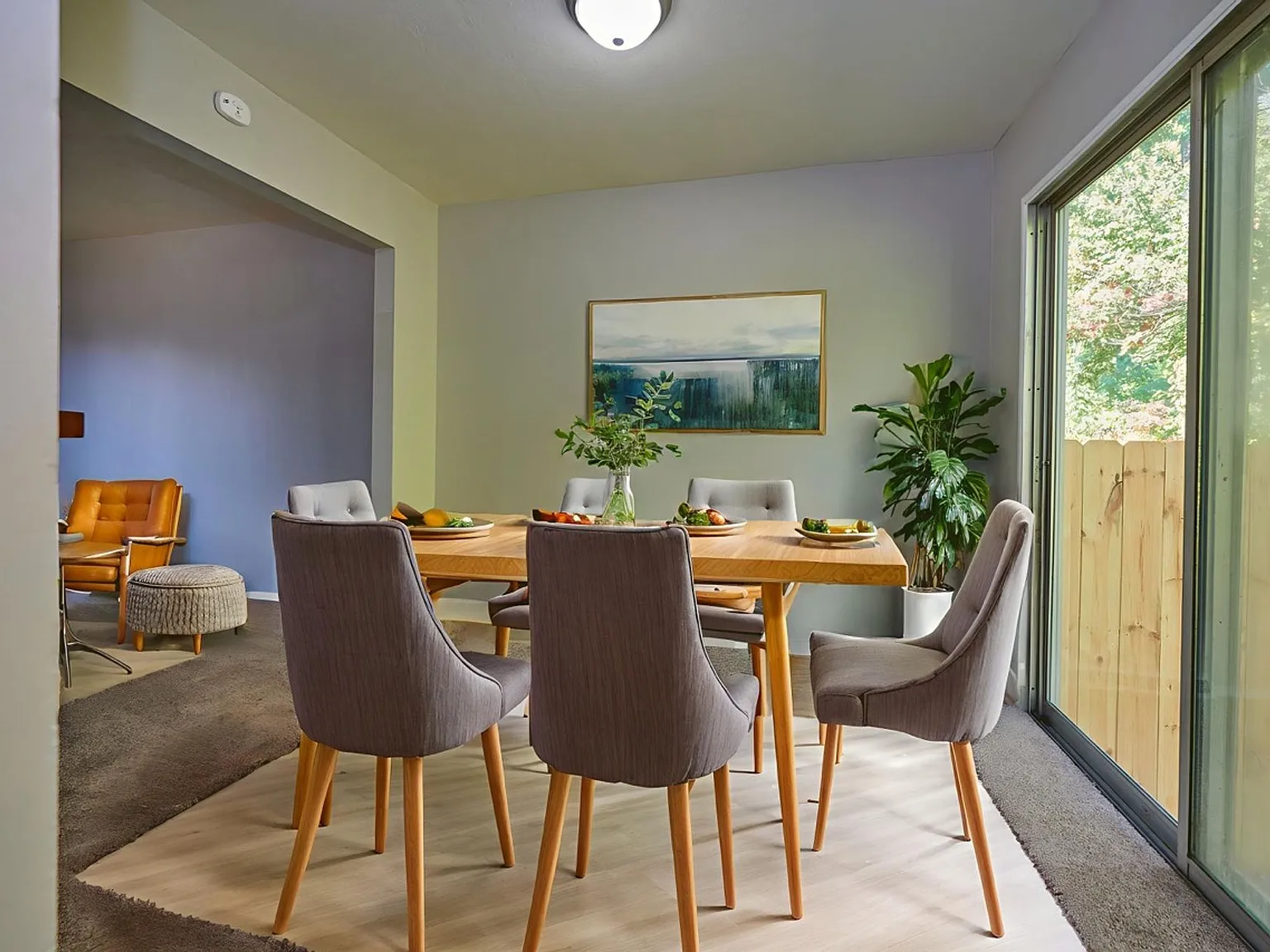 Georgetown Apartments & Townhomes — Photo 4