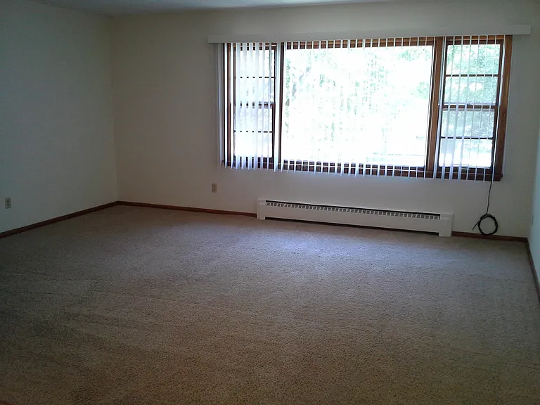 9106 Nicollet — Photo 10