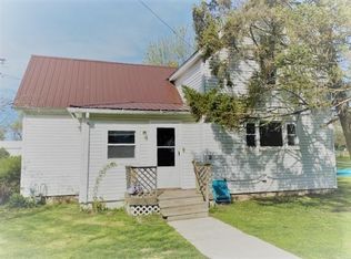 315 Holmes Ave, Rossville, IL