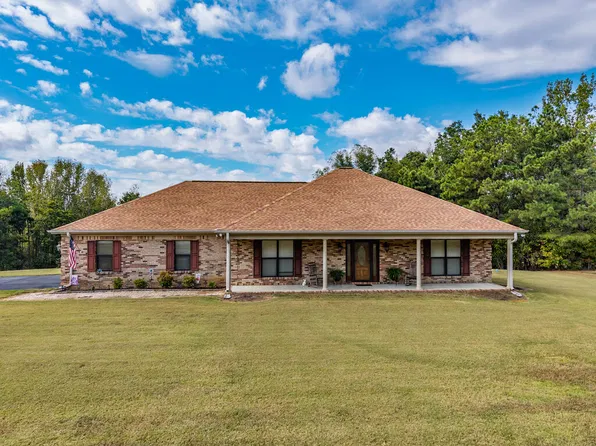 2648 Hughes Rd, Courtland, MS 38620