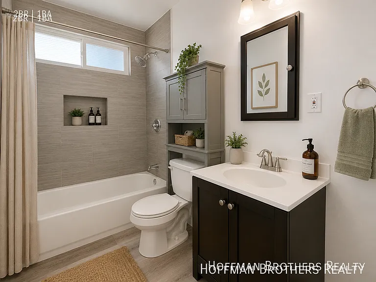1320 S Ridgeley Dr #5 — Photo 4