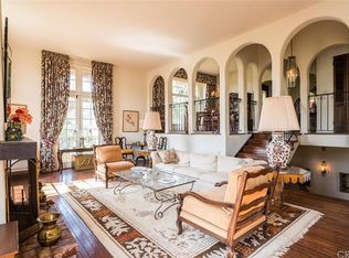 2870 Seattle Dr, Los Angeles, CA 90046