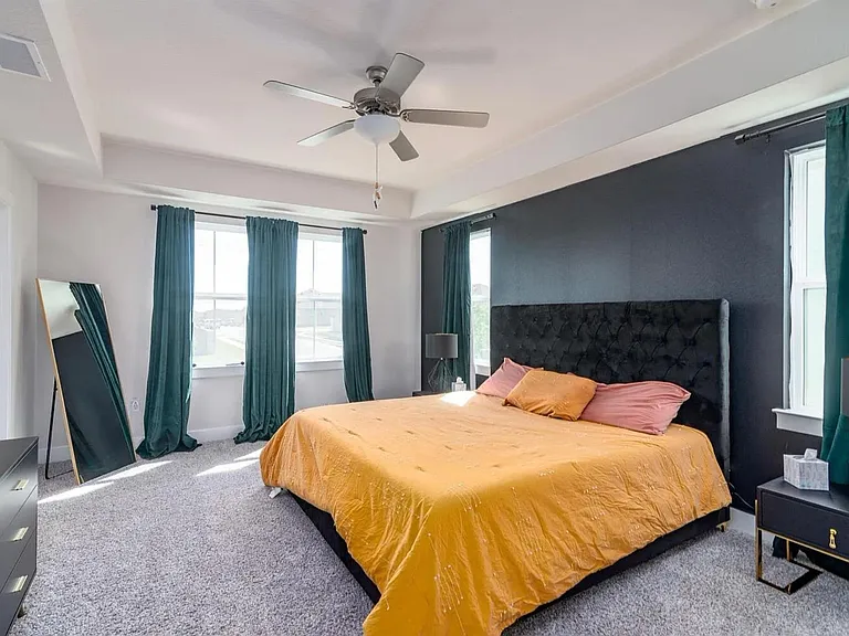 7501 Travertine Spring Dr — Photo 15