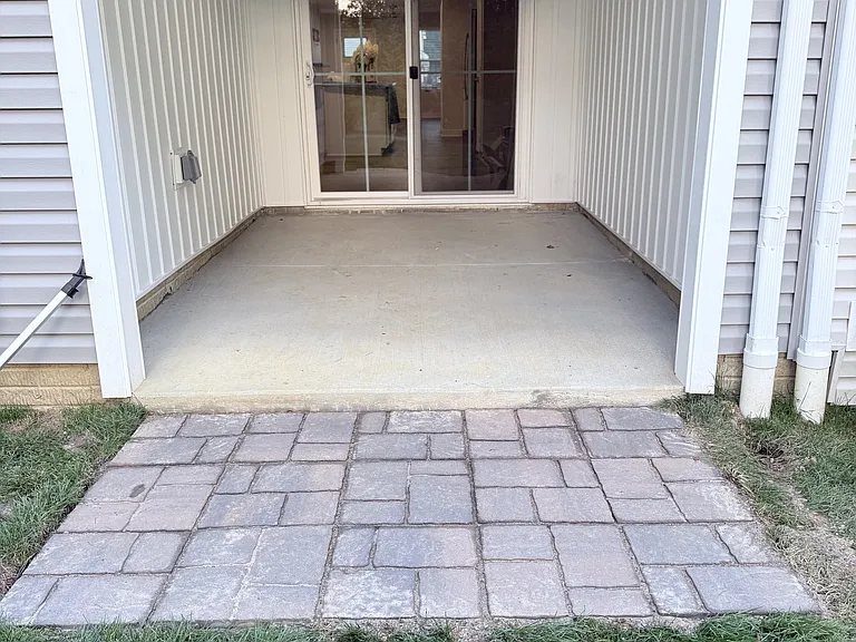 1292 Divot Cir — Photo 12