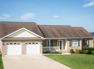 304 Rayann Ln, Broadway, VA 22815