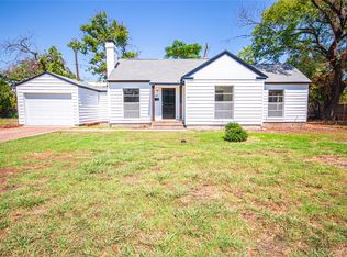 1325 Edgebrook Dr, Garland, TX 75040