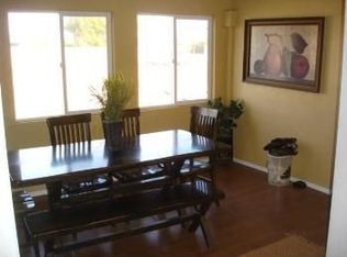 2910 E Queen Creek Rd, Gilbert, AZ 85297