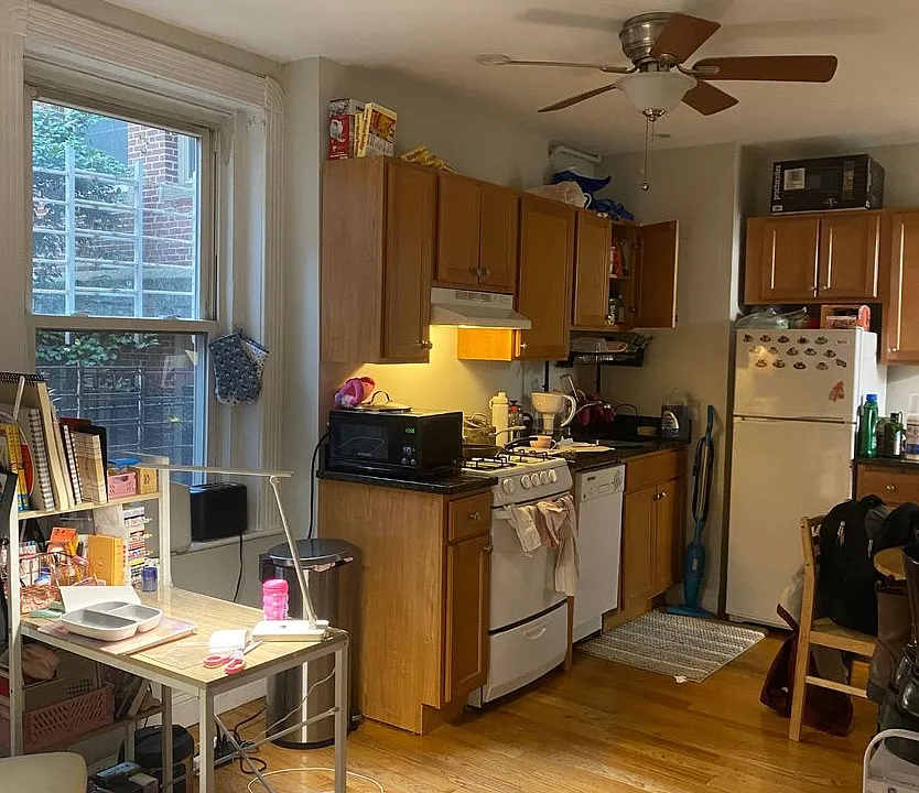 68 Joy St #11-2G