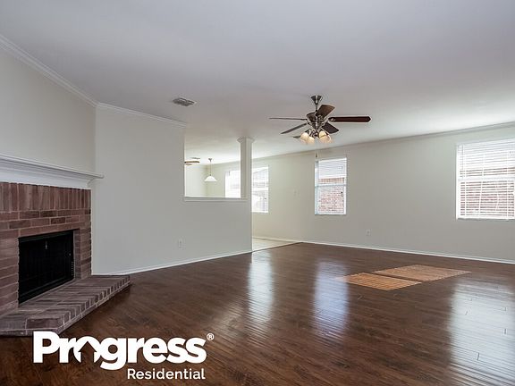 2nd image of 16628 Jasmine Springs Dr