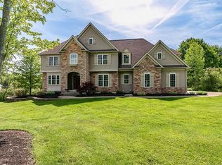 12545 Ashton Trl, Chardon, OH 44024