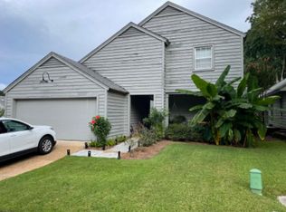 104 W Waterwood Dr, Brandon, MS 39047