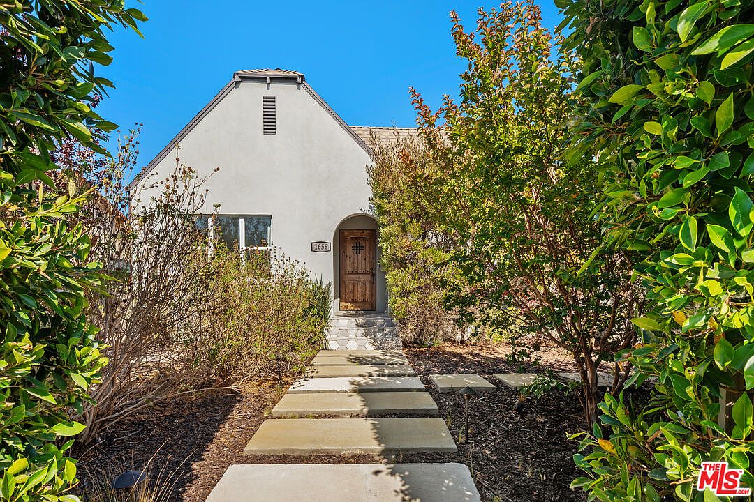 1656 S Genesee Ave, Los Angeles, CA 90019 | Zillow