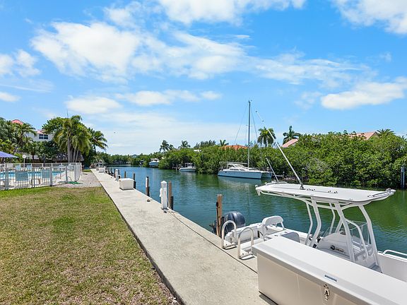 2nd image of 591 Sombrero Beach Rd APT 1B