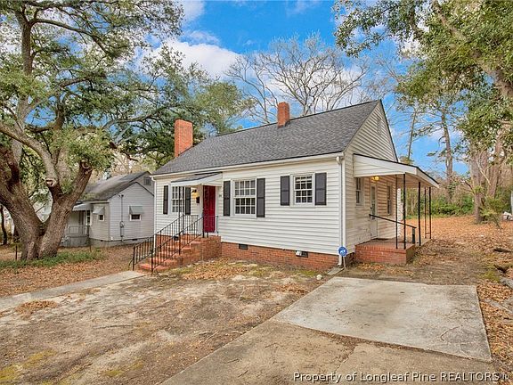 2nd image of 216 Hawthorne Rd